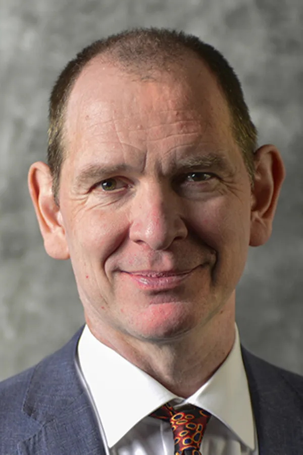 Mark Banaszak headshot